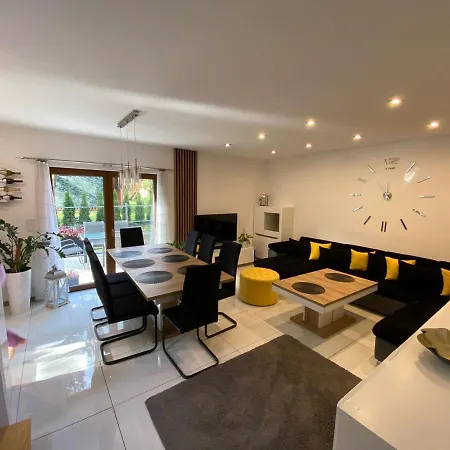 Dom Przy Skoczni Dom W Szczyrku Do Wynajecia 別荘